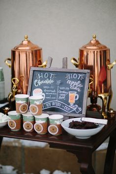 winter-wedding-hot-chocolate-bar.jpg